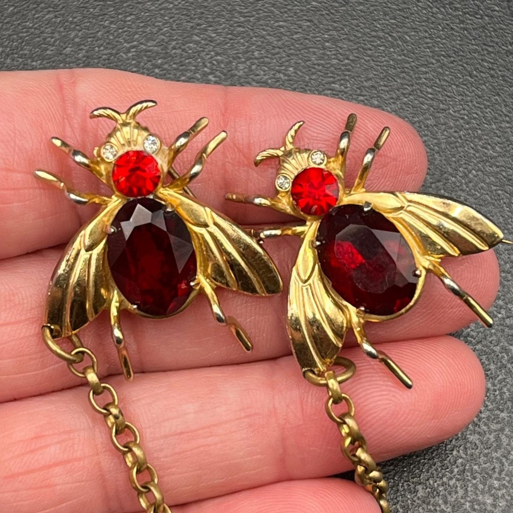 Coro Pegasus Red Rhinestone Fly Insect Bug Chatelaine Brooch Sweater Pin READ